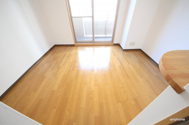 レジディア天神橋　仲介手数料無料の居間・リビング