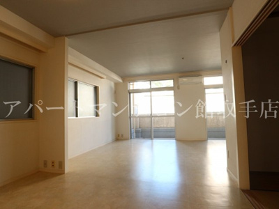 【居間・リビング】 | 取手中央ハイツ