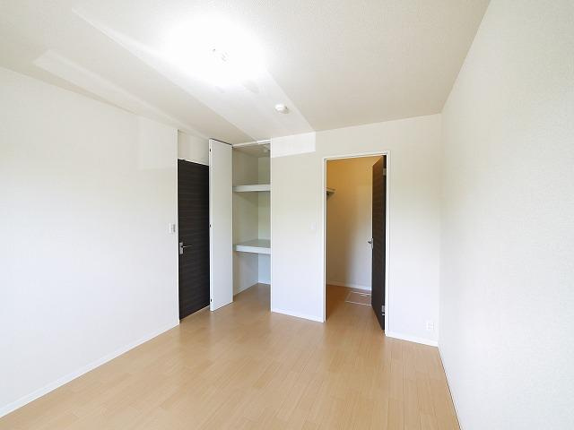 シャーメゾン恋の窪の収納|便利な収納スペースです