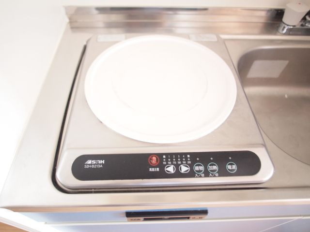 ウィンヒルズ難波西のキッチン