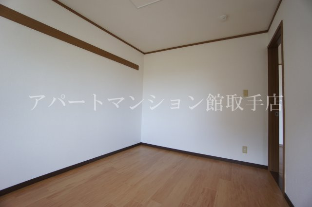 シティハイムやまとの洋室