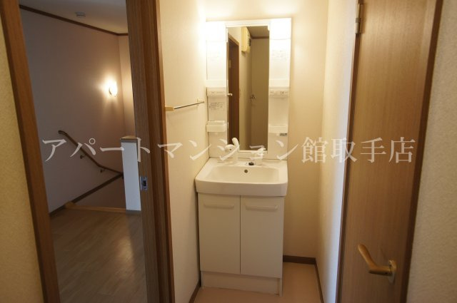 シティハイムやまとの独立洗面台