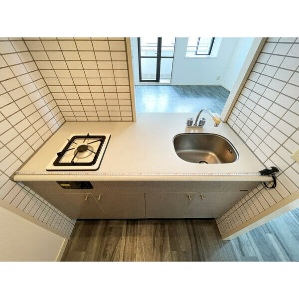 サンセーヌ大名のキッチン|サンセーヌ大名（1R）カウンターキッチン