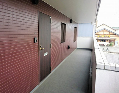 【その他共用部分】 | ラ・ルーミナス | 角部屋ですので両隣に生活音を気にしなくても良いです。/ラ・ルーミナス