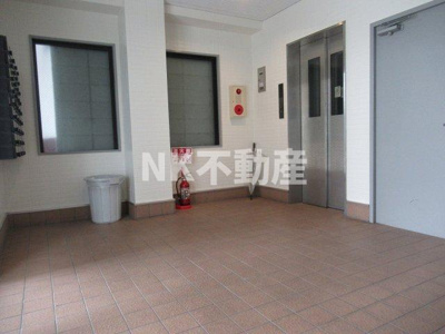 【ロビー】 | エイチ・ツーオー小阪（河内小阪賃貸） | 建物の内部です