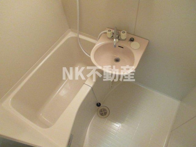 【浴室】 | エイチ・ツーオー小阪（河内小阪賃貸） | 日々の暮らしに欠かせないお風呂です