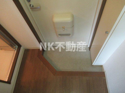 【玄関】 | エイチ・ツーオー小阪（河内小阪賃貸） | きれいな玄関です