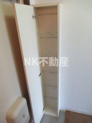 【玄関】 | エイチ・ツーオー小阪（河内小阪賃貸） | シューズボックスです