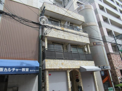 【外観】 | 華宝ビル（河内小阪賃貸） | 外観は落ち着いています