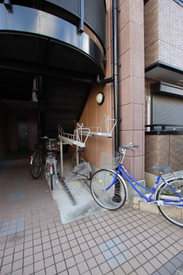 【その他共用部分】 | グランフォルム野尻 | 駐輪場
