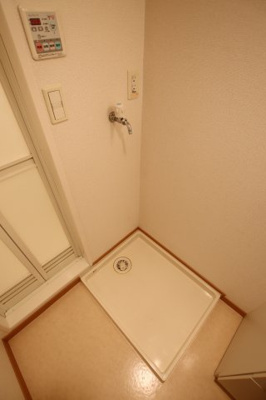 【設備】 | ユングフラウⅡ | 室内洗濯機置場