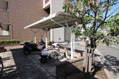 【その他共用部分】 | ユングフラウⅡ | 駐輪場