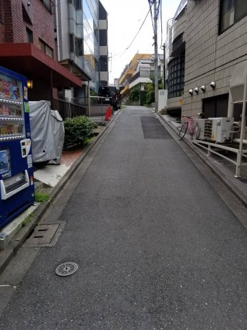 デューク西新宿の外観