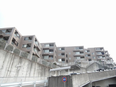 【外観】 | リーベスト中山B棟 | JR横浜線・横浜市営地下鉄グリーンライン「中山」駅徒歩16分。