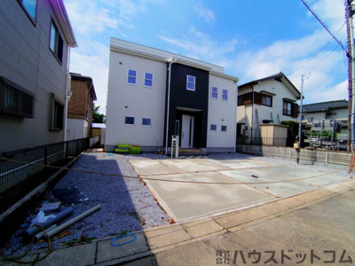 【外観】 | オープンハウス　蓮田市西城２丁目新築　カースペース3台可・82坪の敷地 | おしゃれな外観です