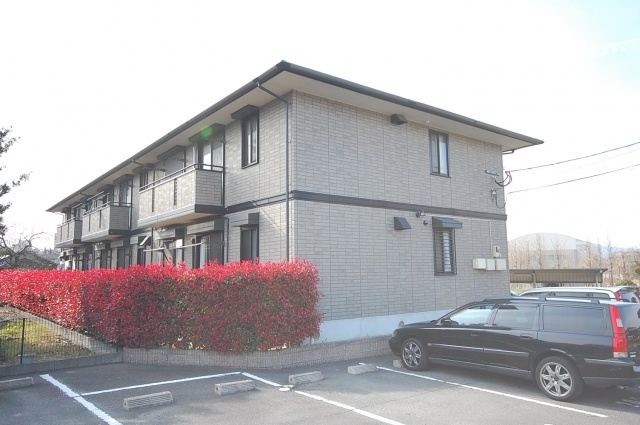 クレセントハイムの外観