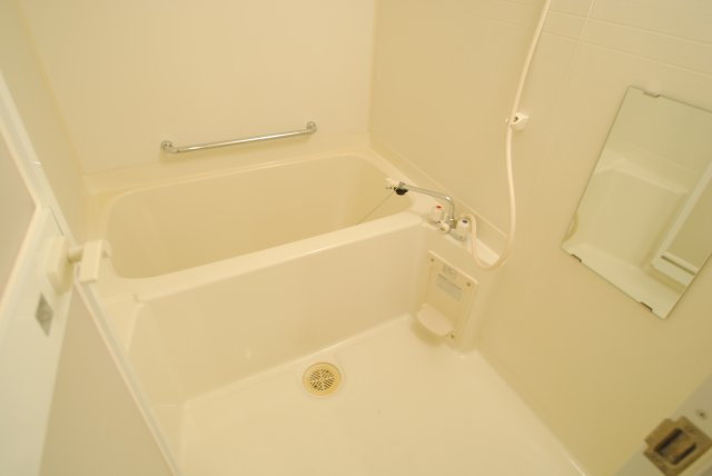 ヴェルドミール湯乃坂の浴室|内装イメージ：同物件別室