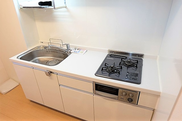 コワンソールのキッチン|写真は同建物の別部屋を参考に掲載しております。