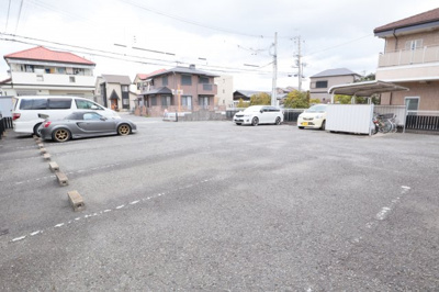 【駐車場】 | サンビレッジ出合Ⅰ | 駐車場