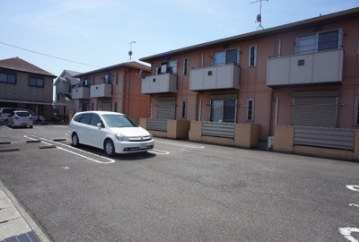 【駐車場】 | リヴェール | 駐車場