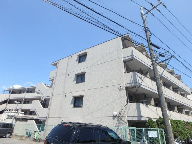 セザール元住吉の外観