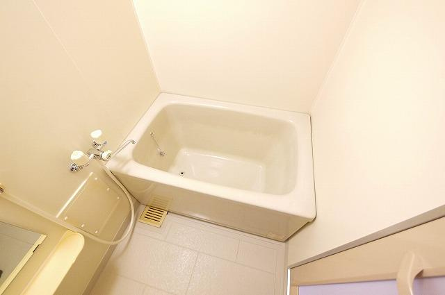 サンモールⅡ（宮ノ内）の浴室|きれいなお風呂です