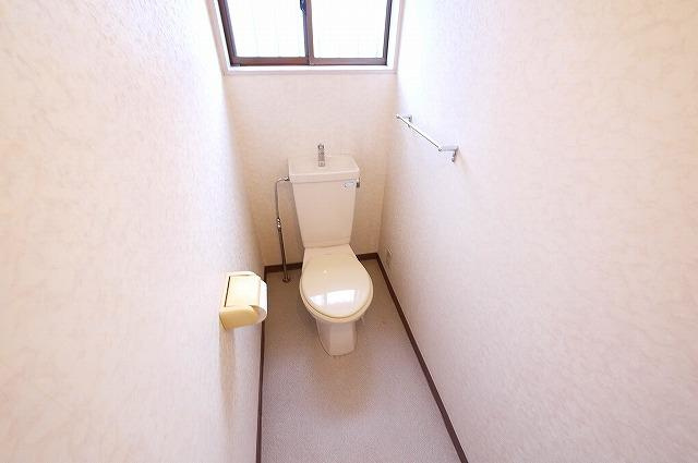 サンモールⅡ（宮ノ内）のトイレ|清潔感のあるトイレです