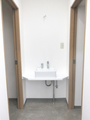 【独立洗面台】 | 元町駅すぐの1階路面店