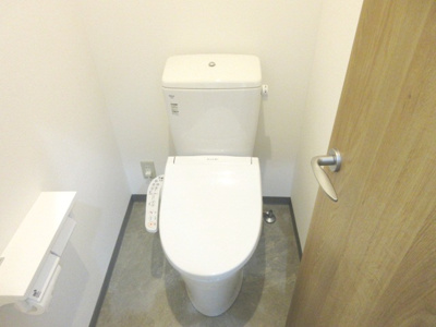 【トイレ】 | 元町駅すぐの1階路面店