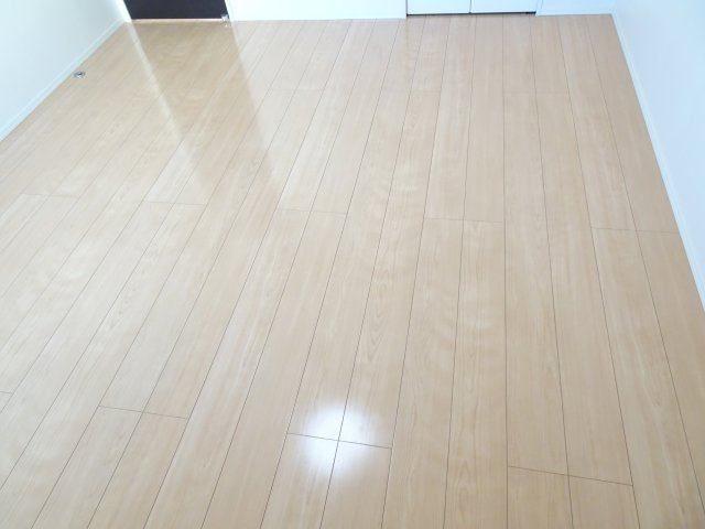 ハピネス本今の洋室