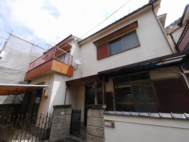 東生駒1丁目戸建の外観