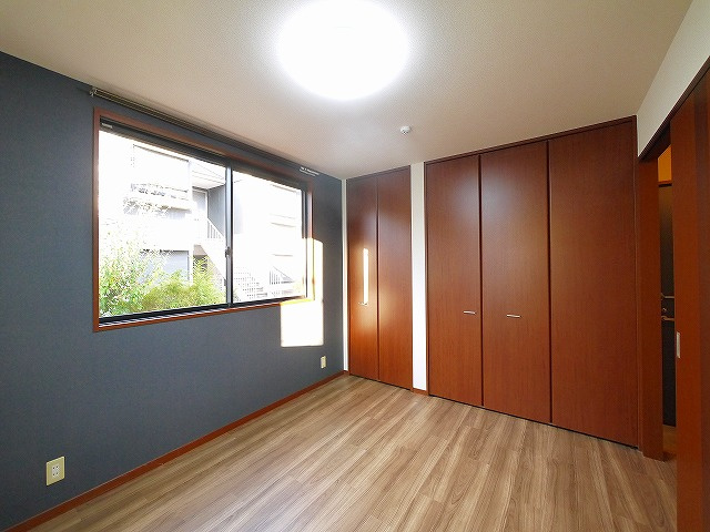 グランシャリオＤの洋室|きれいな洋室です