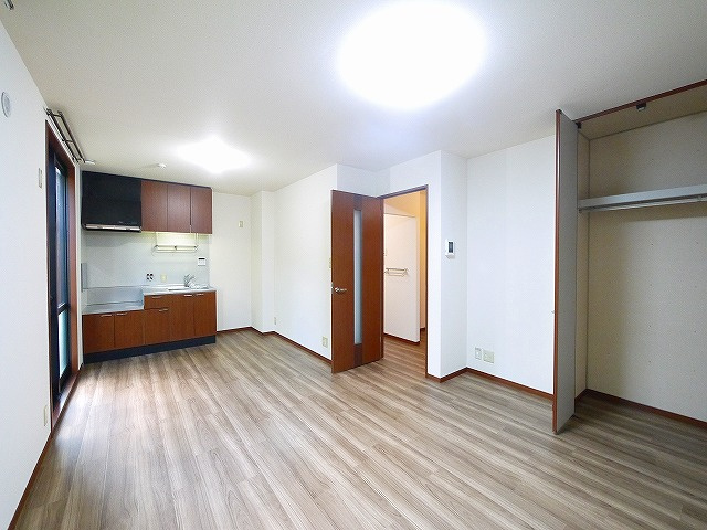 グランシャリオＤの居間・リビング|おしゃれなリビングです