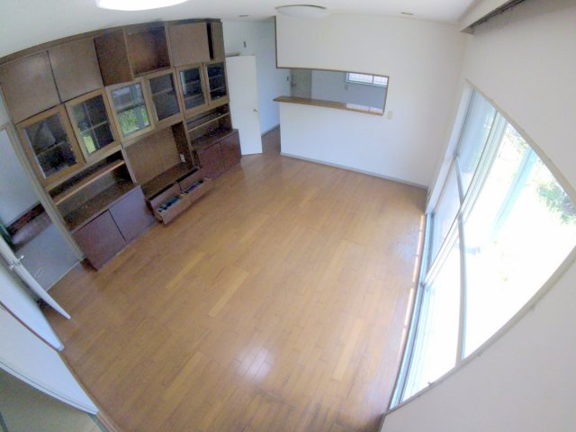 【居間・リビング】 | 中山五月台4丁目戸建