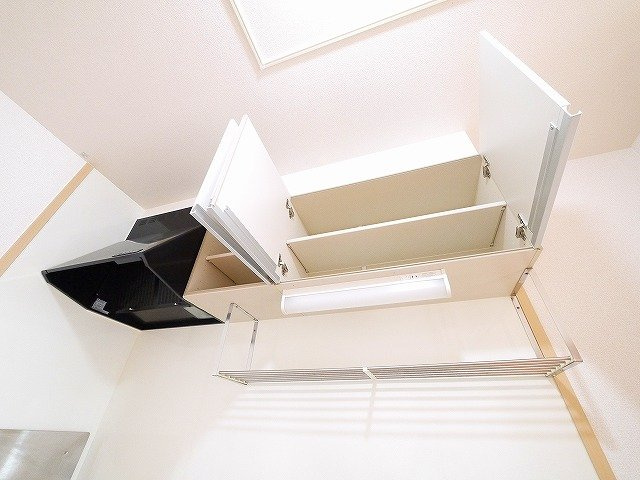 グランツ大和のキッチン|コンパクトなキッチンで掃除もラクラク