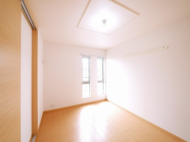 グランツ大和の洋室|きれいな洋室です