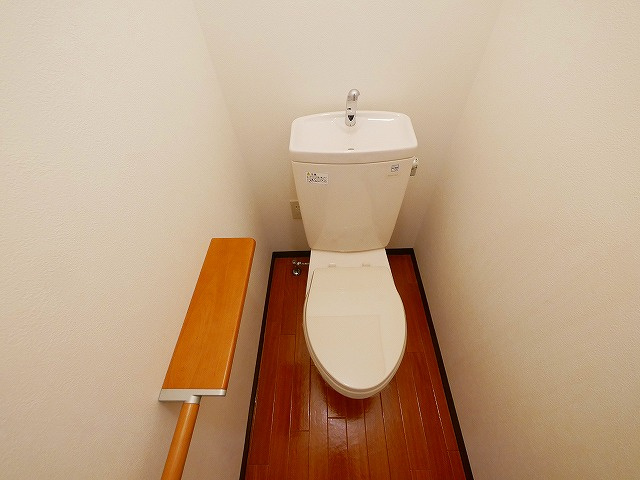 田村ビル（芝辻町４丁目）のトイレ