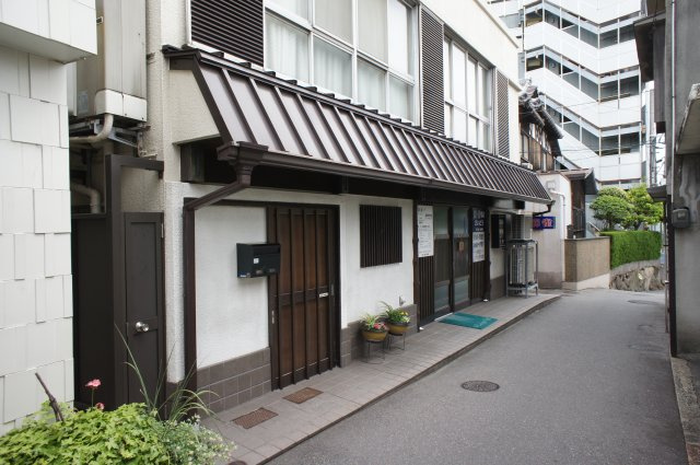 宮本町貸店舗の外観