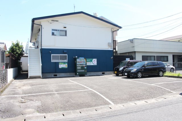 コーポダイワの駐車場