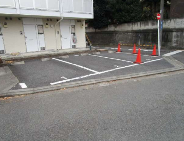 【駐車場】 | ラ　ローズコリン     