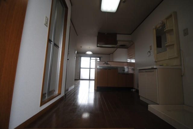 ピュアハウスの玄関|イメージ：同物件別室