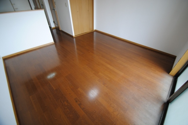 ピュアハウスの洋室|内装イメージ：同物件別室