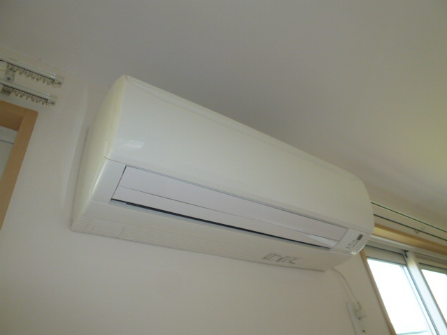 シャーメゾンきびじＤの設備|エアコン