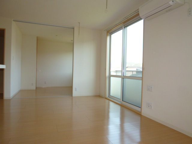 シャーメゾンきびじＤの居間・リビング