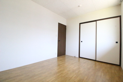 【洋室】 | ファミーユサトウ