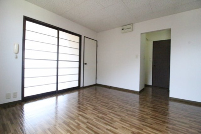 【洋室】 | ファミーユサトウ