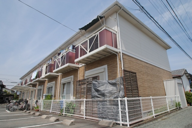 ルミエール南町の外観