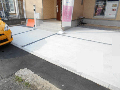 【駐車場】 | 春日部　梅田　全1棟　1号棟　36坪 | 駐車場の用意があります。2680から2200万円に価格変更です。もう～いいでしょう。いかがですか。