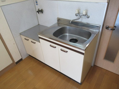 【キッチン】 | ミドービル（八戸ノ里賃貸） | キッチンです