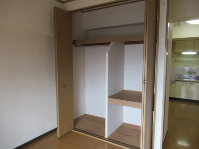 【収納】 | ミドービル（八戸ノ里賃貸） | 収納スペースも充実しています